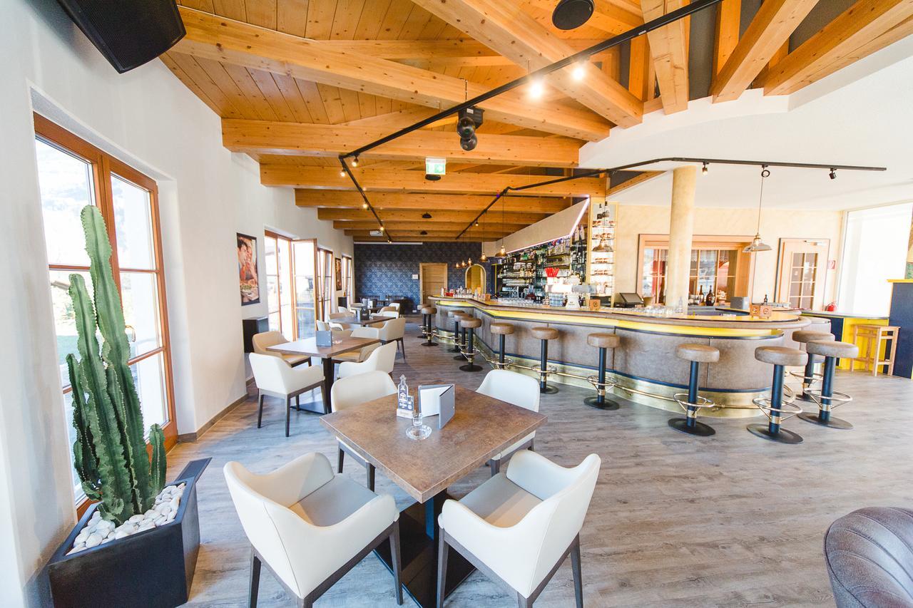 Hotel Giessenbach Fugen Bagian luar foto