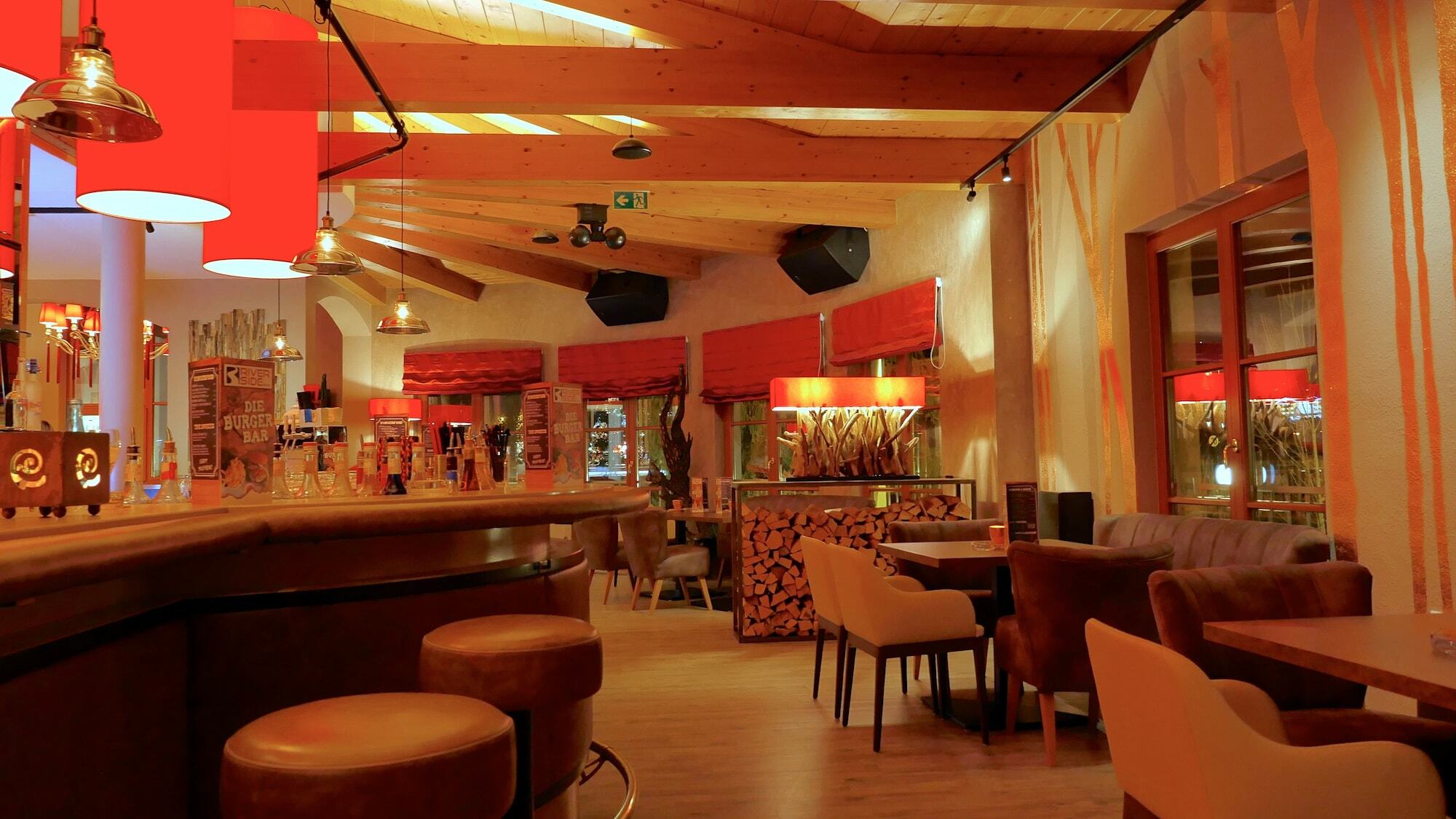 Hotel Giessenbach Fugen Bagian luar foto